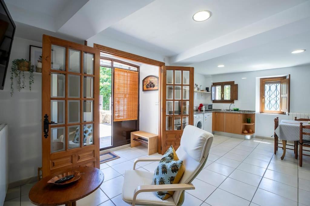 Casa Feli - Apartamento Con Jardin Privado En Los Pirineos Castiello de Jaca Kültér fotó