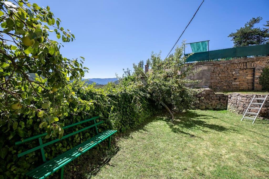 Casa Feli - Apartamento Con Jardin Privado En Los Pirineos Castiello de Jaca Kültér fotó